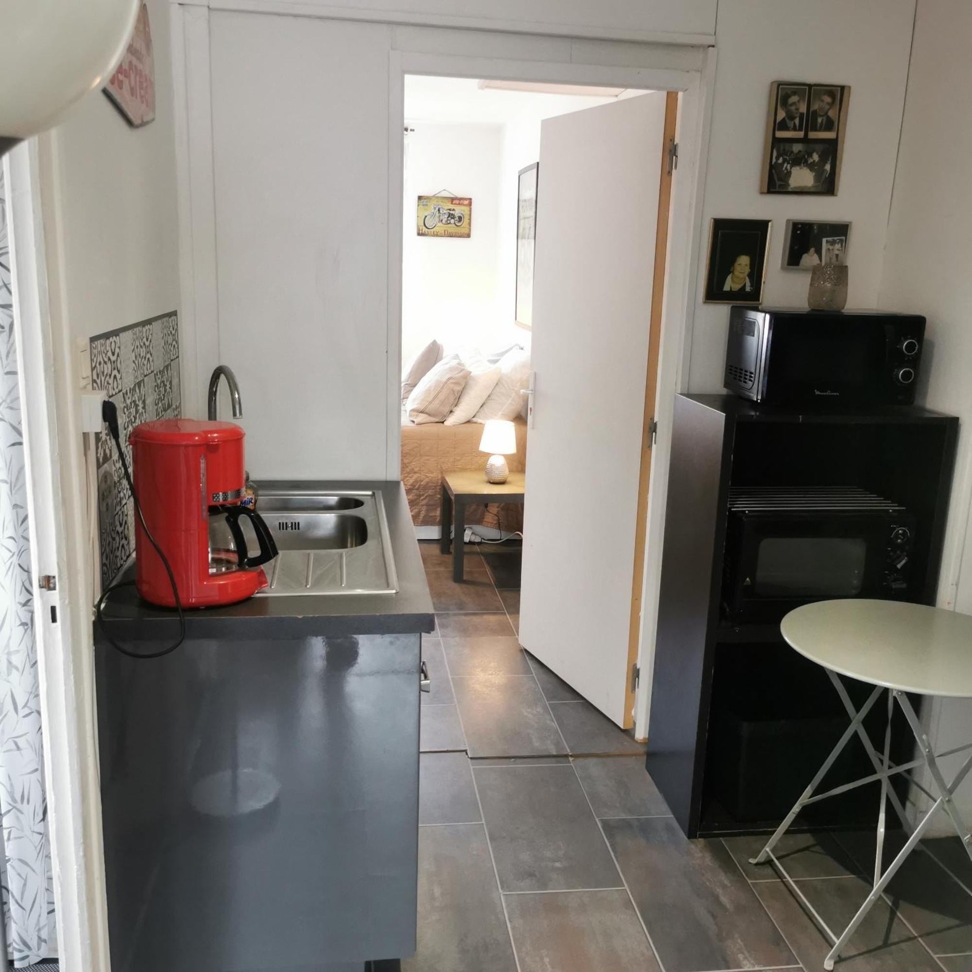 Appartement Maison 48m2 Deux Cour Prive Et Personnelle Pour Motos Ou Voitures 4 Pers Proche Mairie Et Bus Tram Le Pont-de-Claix